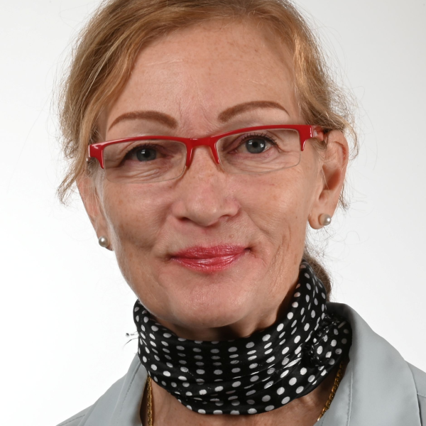 Lydia Knöpfel